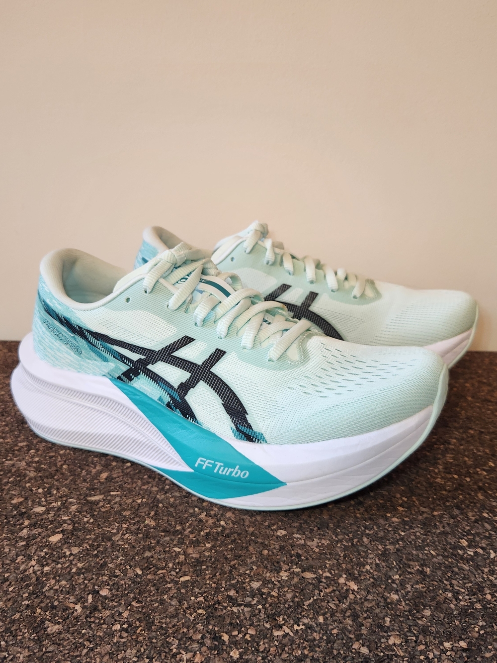ASICS Magic Speed 4 FF Turbo Running Shoes Womens Size 7.5